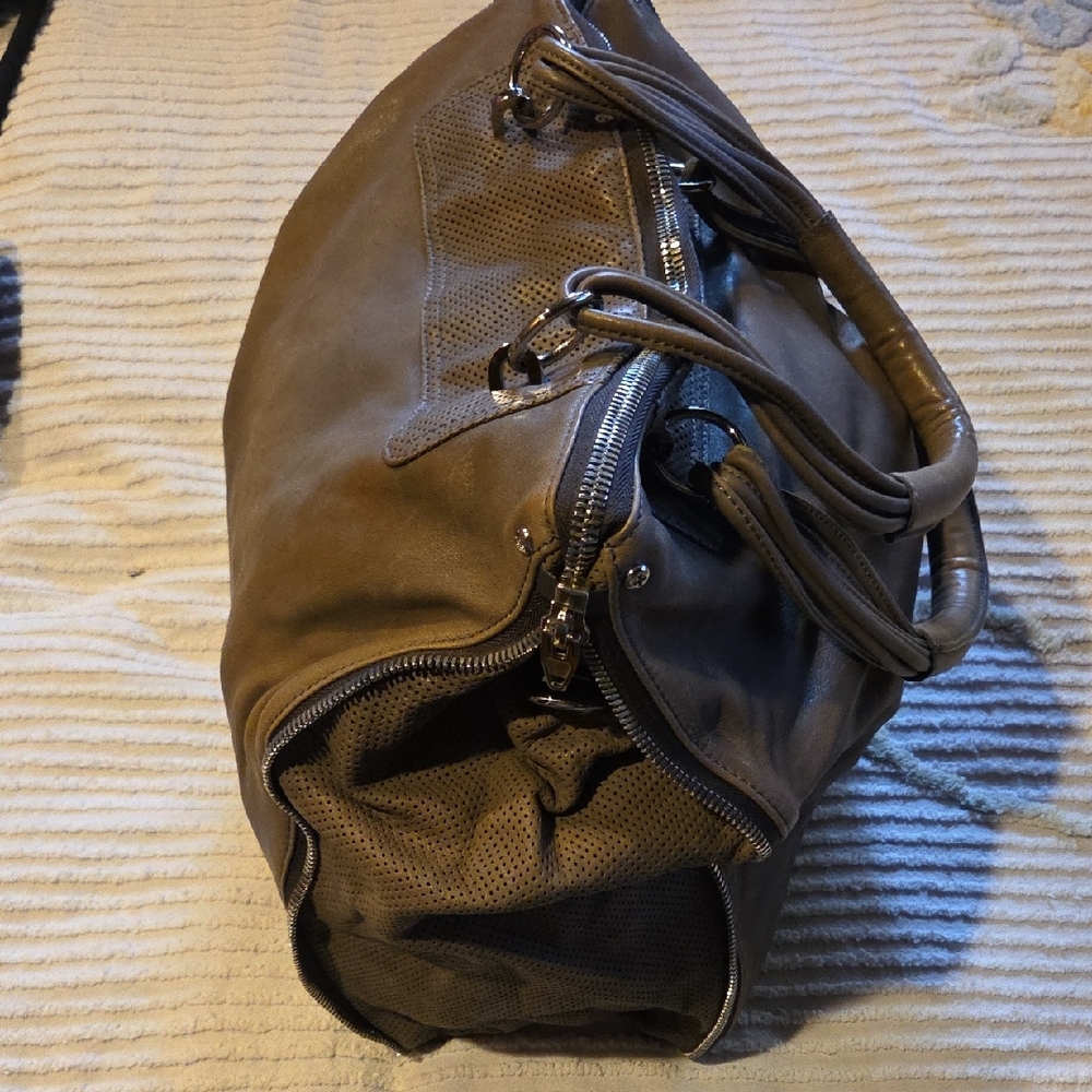 Alexander Wang Grey Leather Shoulder Bag - Picture 2 of 9